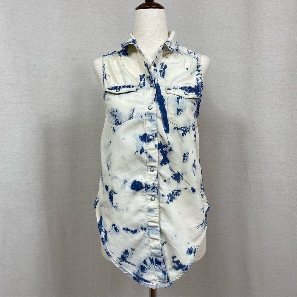 GRG Sleeveless Button Down Jean Shirt